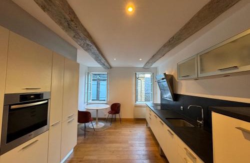 Quimper Apartment | Appartement Élégant avec Jardin Centre Historique