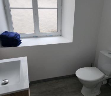 Avallon Apartment | Appartement 103