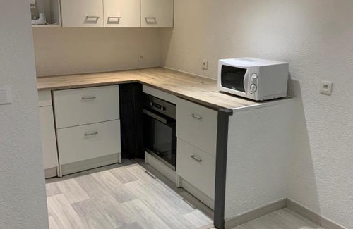 Riom Apartment | Appartement 1er Etage 42m2 hyper centre ville/parking gratuit
