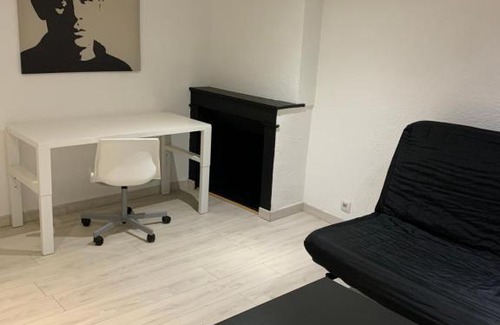 Riom Apartment | Appartement 1er Etage 42m2 hyper centre ville/parking gratuit