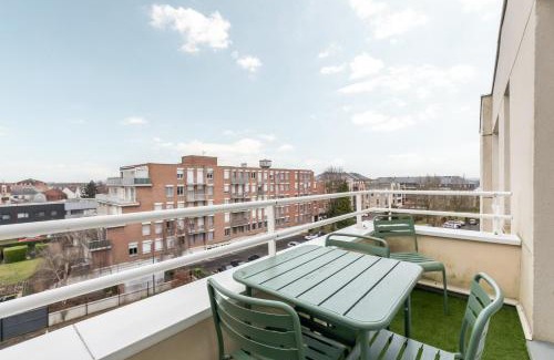 Marcq-en-Baroeul Apartment | Appartement 2 chambres avec parking et balcon