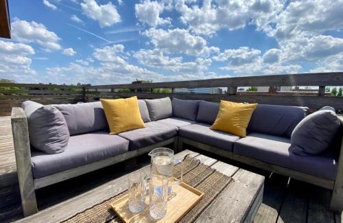 Postel Apartment | Appartement 2 chambres avec rooftop suspendu au Cimetière d'Ixelles