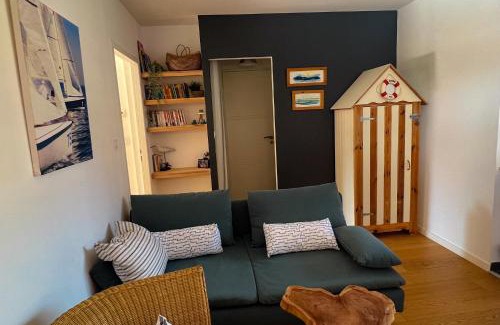 Ares Apartment | Appartement 2 chambres, terrasse bois indépendante, accès piscine privée