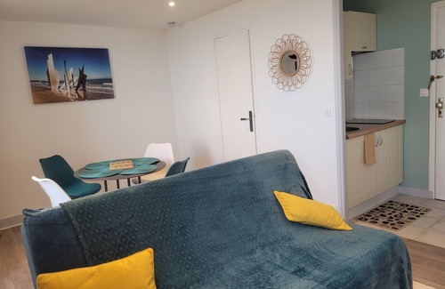 Luc-sur-Mer Apartment | Appartement 2 Personnes Avec Magnifique vue mer