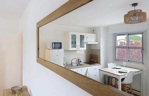 Pas du Loup Apartment | Appartement 2 personnes - Stade rugby Yves du Manoir
