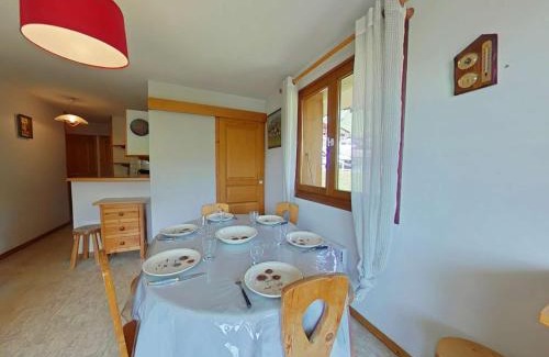 Le Grand-Bornand Apartment | Appartement 2 Pièces Cabine avec Balcon Sud - Proche Pistes et Commerces - FR-1-241-188