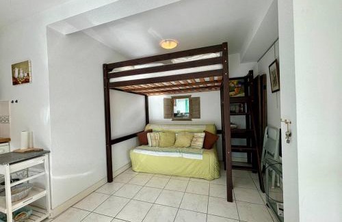 Carnac Apartment | Appartement 2 pièces, 4 pers, 500m de la plage, véranda, parking privé - FR-1-377-90