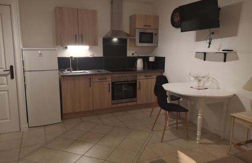 Ouistreham House | Appartement 2 pièces avec terrasse proche mer et commerces
