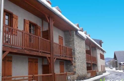 Vignec Apartment | Appartement 2 pièces pour 4 avec piscine, proche Saint-Lary-Soulan et navette télécabine - FR-1-504-272