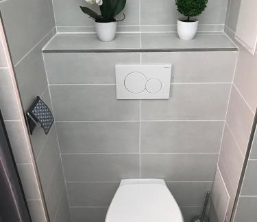 Plaine de la Brague Apartment | Appartement 2 pieces, renove, 2 piscines+tennis, mer, climatisation