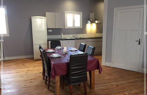 Espalion Apartment | Appartement 3 Chambres Proches du Centre Ville