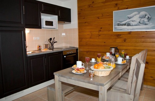 Saint-Mamet Condo | Appartement 3 chambres | Accès Sauna + Piscine !