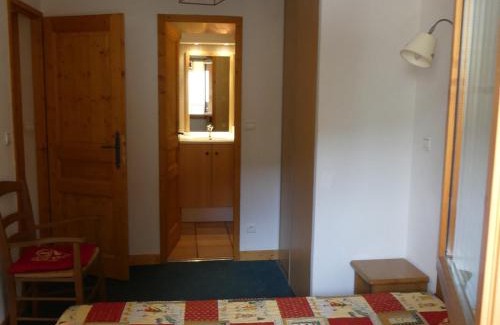 Valloire Apartment | Appartement 3 pièces 6 personnes, 3* - Valloire, près des pistes, balcon, piscine et parking inclus - FR-1-263-271