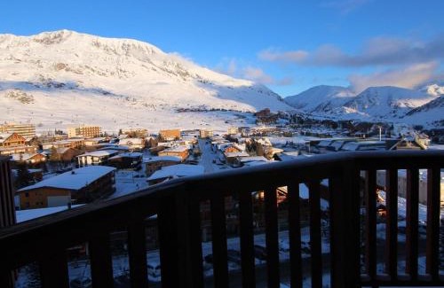 Jeux Apartment | Appartement 3 pièces, 6 pers, 45m² - Couv.piscines, prox.pistes et écoles ski, parking, balcon, WiFi - FR-1-405-161
