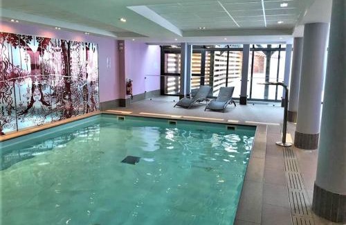 Risoul Apartment | Appartement 3 pièces 6 pers. - Pied des pistes avec piscine, sauna et animaux admis - FR-1-330-396