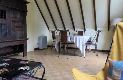 Tregastel Apartment | Appartement 350m de la plage du Coz-Pors à Trégastel avec jardin et parking - FR-1-368-192
