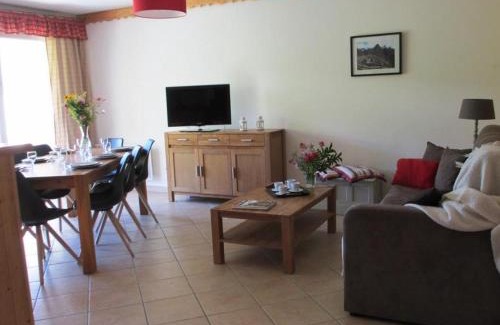 Villard-de-Lans Apartment | Appartement 3P, Rez-de-Jardin, Proche Village, 6-7 Pers, Terrasse Sud, Parking - Villard-de-Lans - FR-1-689-18