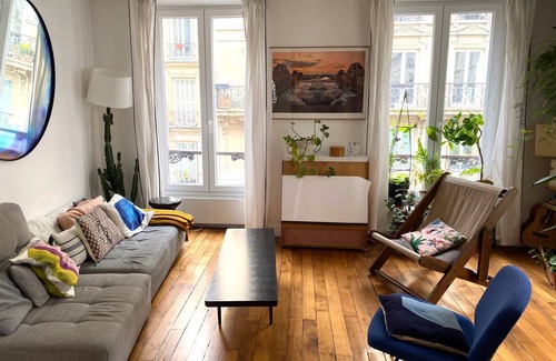 Montmartre Apartment | Appartement 4/5 Personnes rue Lepic à Montmartre
