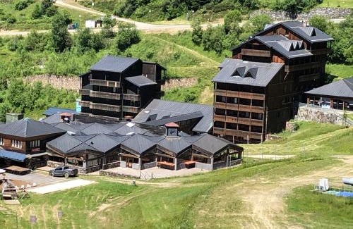 Guzet Neige Apartment | Appartement 4 personnes aux pieds des pistes, Ariège
