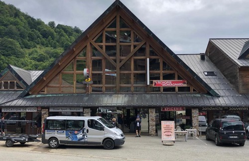 Guzet Neige Apartment | Appartement 4 personnes aux pieds des pistes, Ariège