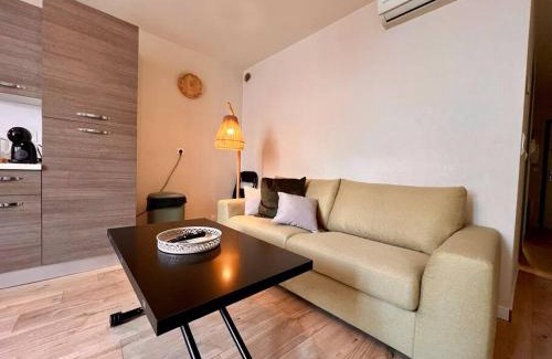 Besancon Apartment | Appartement 4 prsn Au pied de la Citadelle