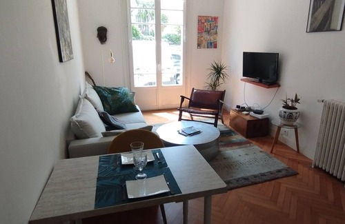 Liberation Apartment | Appartement 45 M2 Confortable et Très Bien Situé