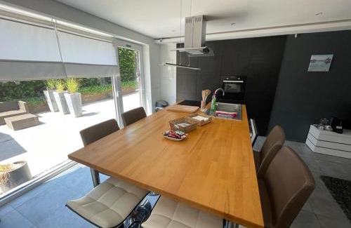 Sart-Dames-Avelines Apartment | Appartement 5 personnes avec accès piscine et jacuzzi