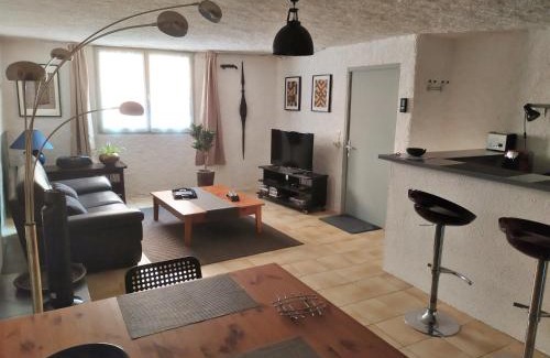 Rivesaltes Apartment | Appartement 55 m2 proche commerces et parking