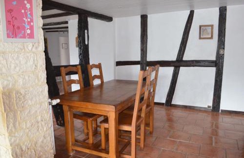 Andolsheim Apartment | Appartement 6 personnes dans maison alsacienne