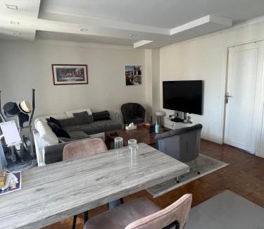 Chatillon Apartment | appartement 65m