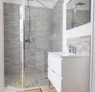 La Fleche Apartment | Appartement 70m2 hyper centre avec baignoire balnéo