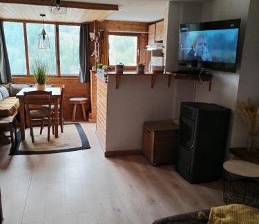 Allos Apartment | Appartement 8 couchages 45 m2 tout confort à la foux d'allos
