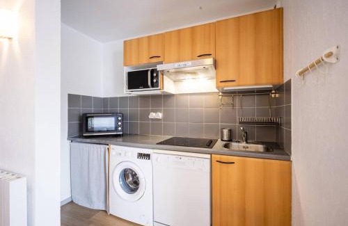 Germ Apartment | Appartement 8 pers. Peyragudes avec piscine et proche des pistes - FR-1-695-27