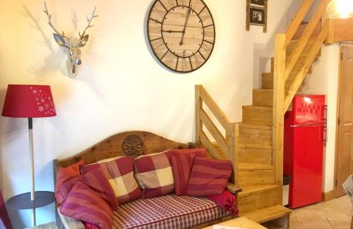 Pralognan-la-Vanoise Apartment | Appartement accueillant à Pralognan-la-Vanoise avec balcon et vue