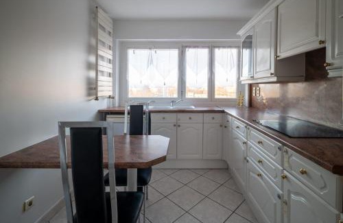 Decines-Charpieu Apartment | APPARTEMENT ARENA/GROUPAMA STADIUM/EUREXPO