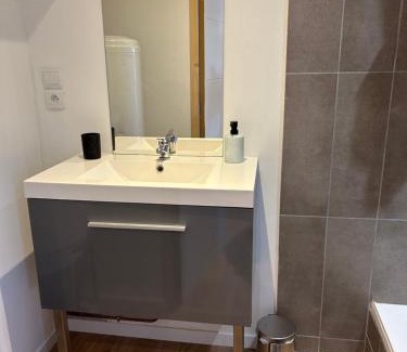 Armentieres Apartment | Appartement Armentières proche gare