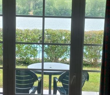 Marciac Apartment | appartement au bord du lac
