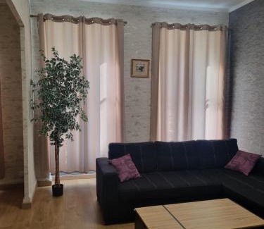 Centre Apartment | Appartement au cœur de la ville
