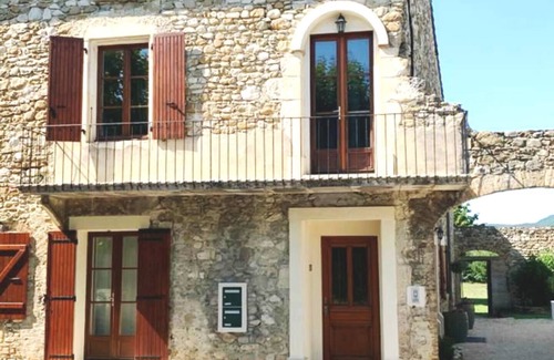Cleon-d'Andran Apartment | Appartement au Centre du Village, Proche de Montelimar et de Crest