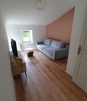 Bournezeau Apartment | Appartement au calme