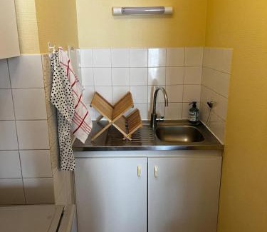 Saumur Apartment | Appartement au coeur de Saumur - Chambre climatisée