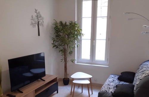 Bagnols-sur-Ceze Apartment | Appartement au sud de la France au milieu de tous sites touristiques