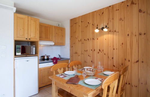 Saint-Etienne-en-Devoluy Condo | Appartement au Pied des Pistes!
