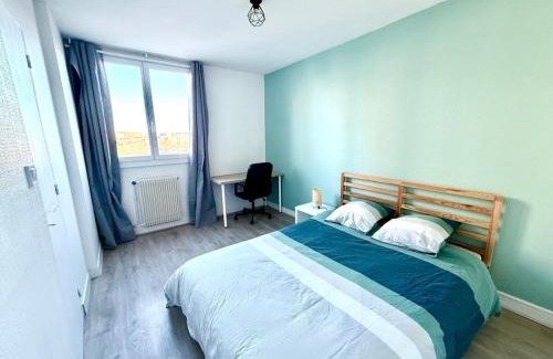 Saouzelong - Rangueil Apartment | Appartement au pied du métro.