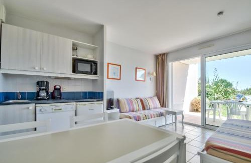Chateau-d'Olonne Apartment | Appartement avec jardin partagé pour 4