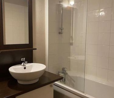 Arreau Apartment | Appartement avec cabine