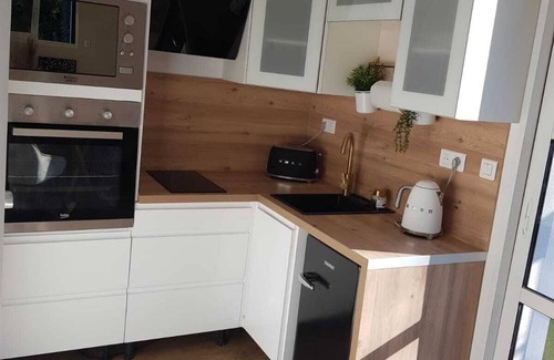 Pleumeur-Bodou Apartment | Appartement Avec Piscine et SPA Privatif sur la Côte de Granit Rose