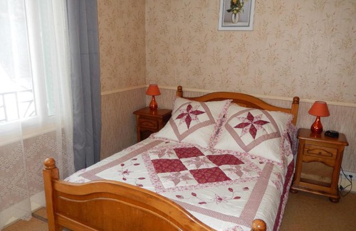 Mont-Dore Apartment | Appartement avec jardin LES COQUELICOTS