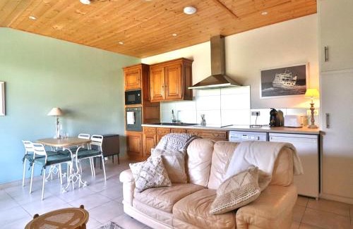 Groix Apartment | Appartement avec jardin privatif et équipements modernes - FR-1-813-9