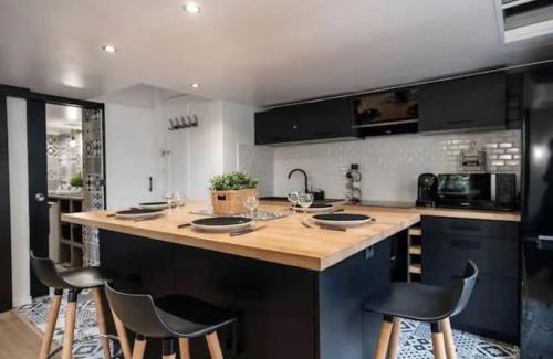 Saint-Augustin Apartment | Appartement avec mezzanine